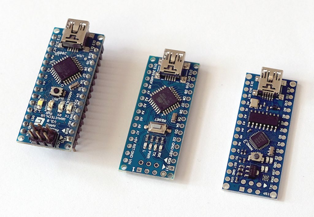 Arduino Nano oryginalny oraz dwa klony.